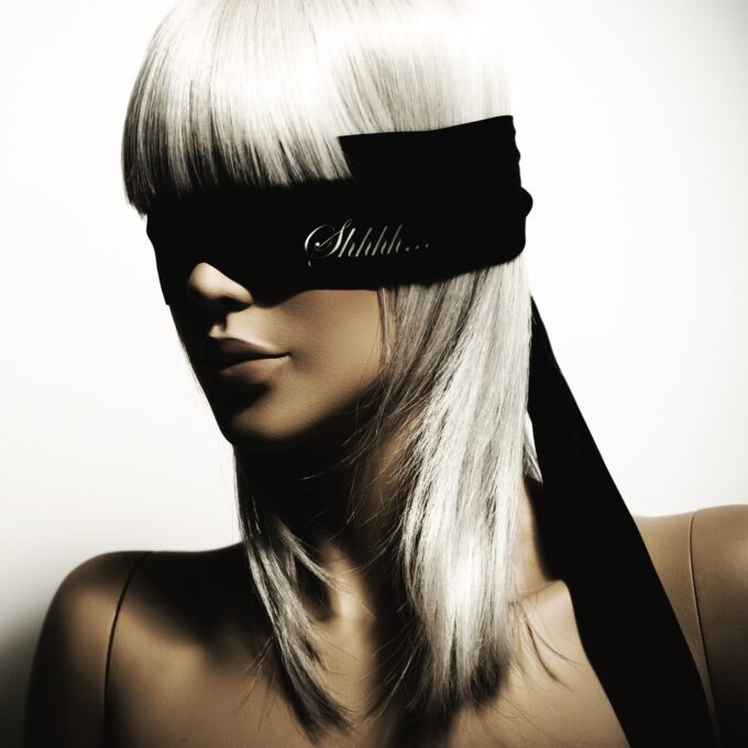 Bijoux Indiscrets Shhh Satin Luxury Blindfold - Image 2