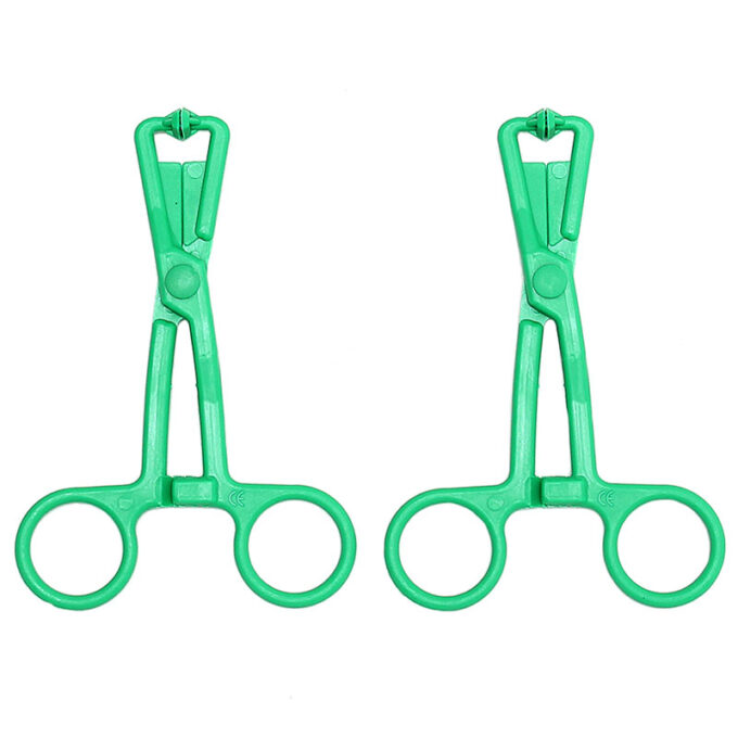 Green Scissor Nipple Clamps With Metal Chain - Image 2
