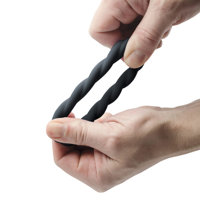Rocks Off Twist Cockring - Image 3